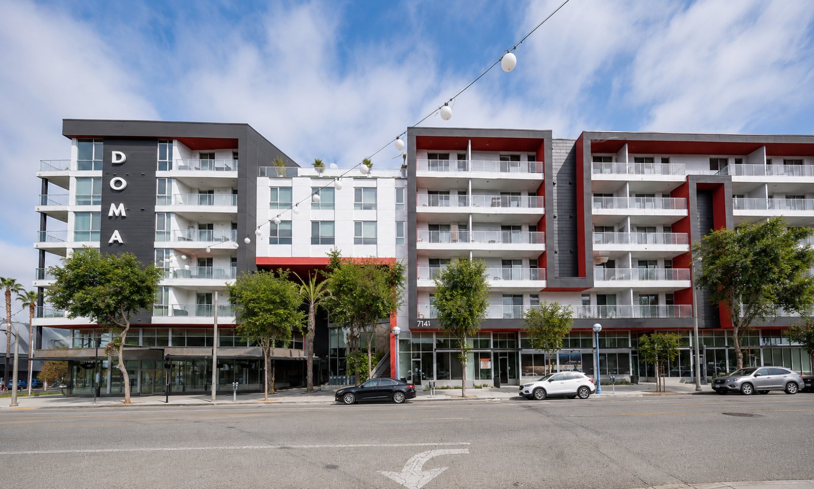 7141-7155 Santa Monica Blvd